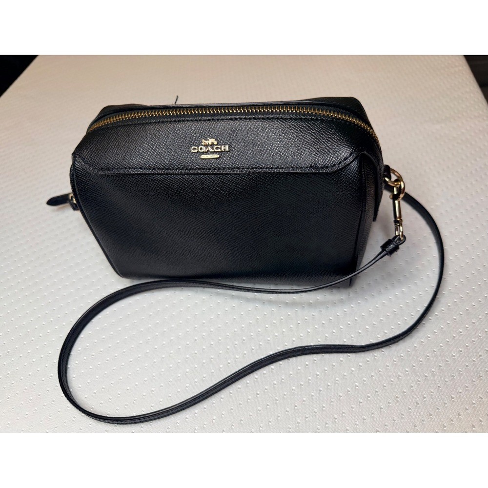 Coach F76629 Bennett Crossbody Handbag Bag - Black/Gold